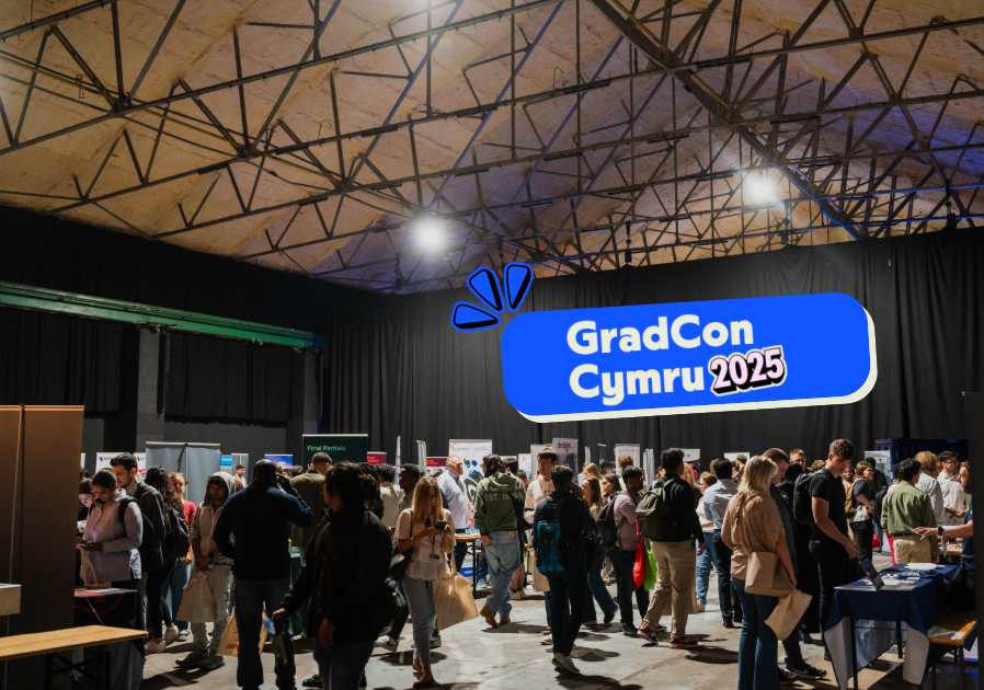 Myfyrio ar GradCon 2025